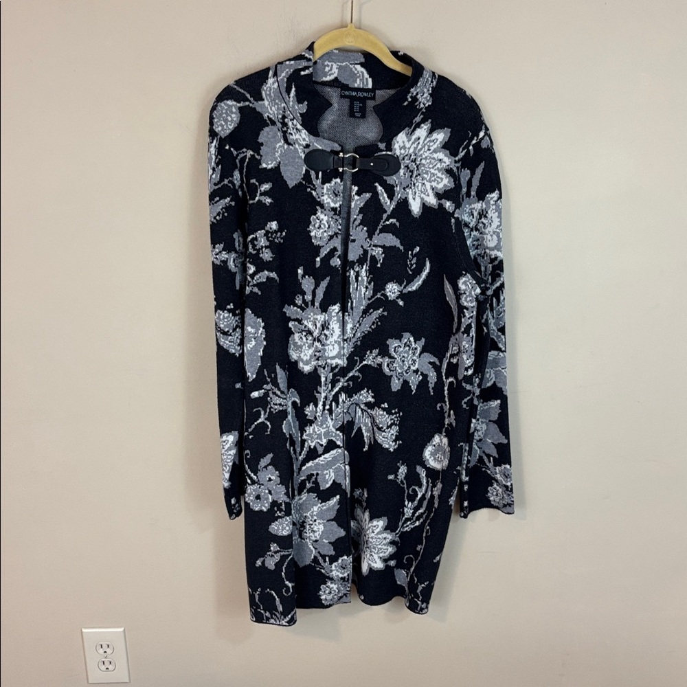 Cynthia Rowley Charcoal and Light Gray Floral Knit Cardigan Duster XL - Picture 12 of 12